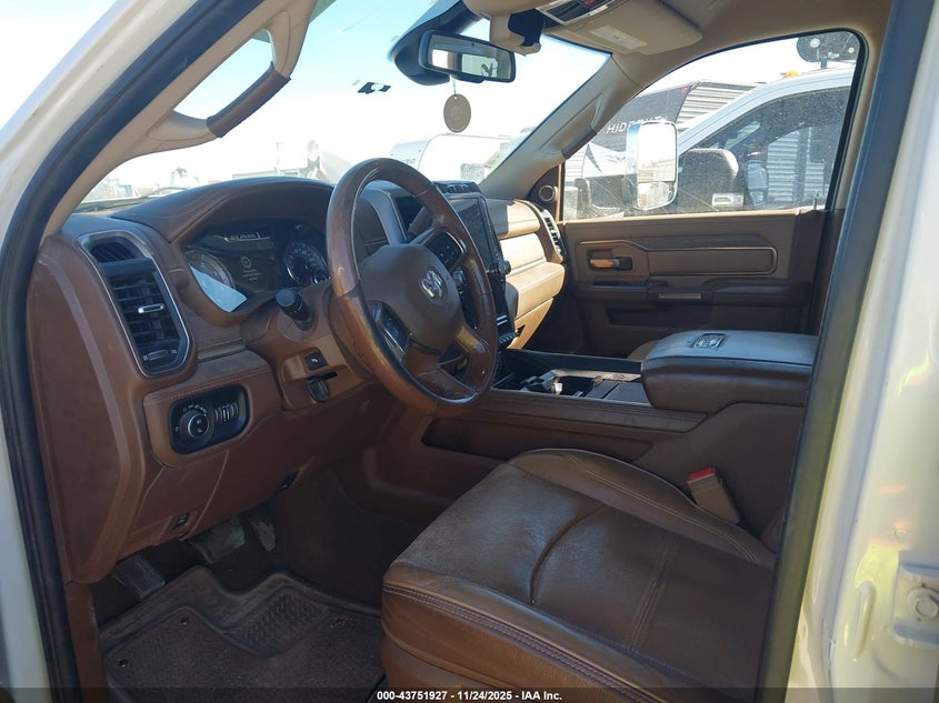 2022 Ram 3500 Limited Longhorn 4X4 8' Box VIN: 3C63RRKL9NG304940 Lot: 43751927