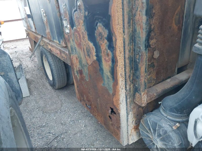 2014 Isuzu Npr Gas Reg VIN: 54DB4W1C5ES800504 Lot: 43751928