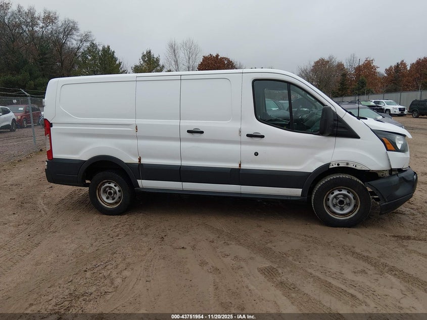 2015 Ford Transit-250 VIN: 1FTYR1ZM3FKA32717 Lot: 43751954