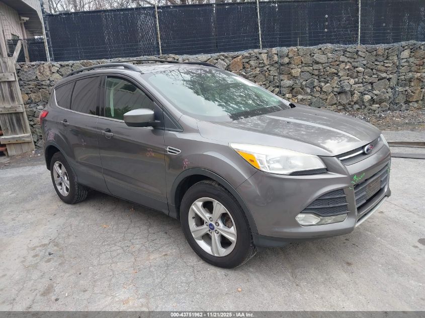 FORD ESCAPE SE