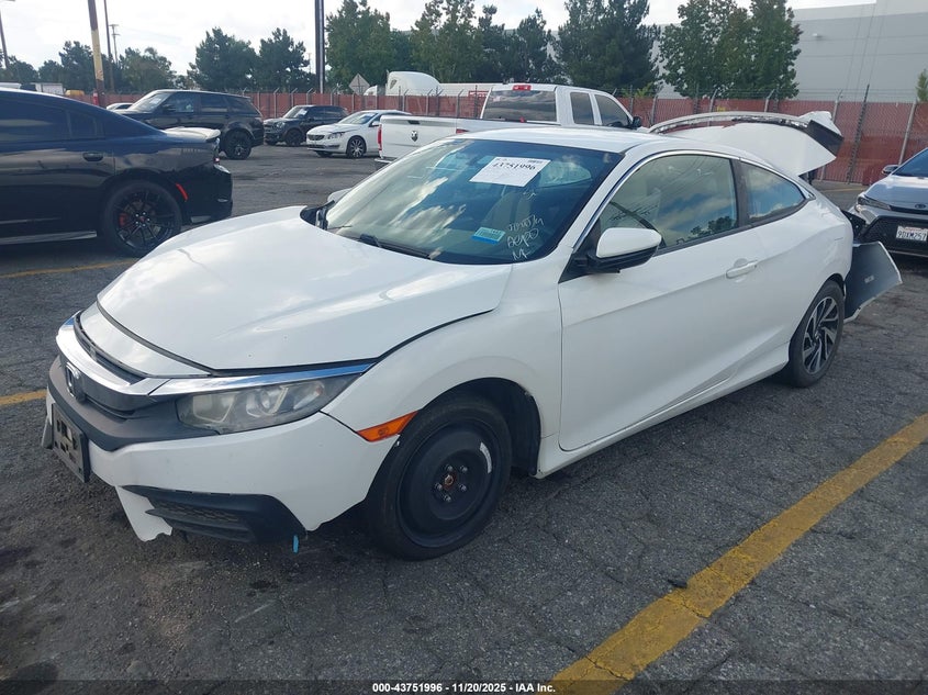 2HGFC4B57HH303321 2017 HONDA CIVIC photo no. 2
