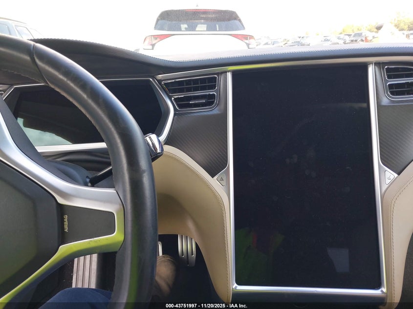 2012 Tesla Model S Performance/Signature Performance VIN: 5YJSA1DP2CFP01471 Lot: 43751997