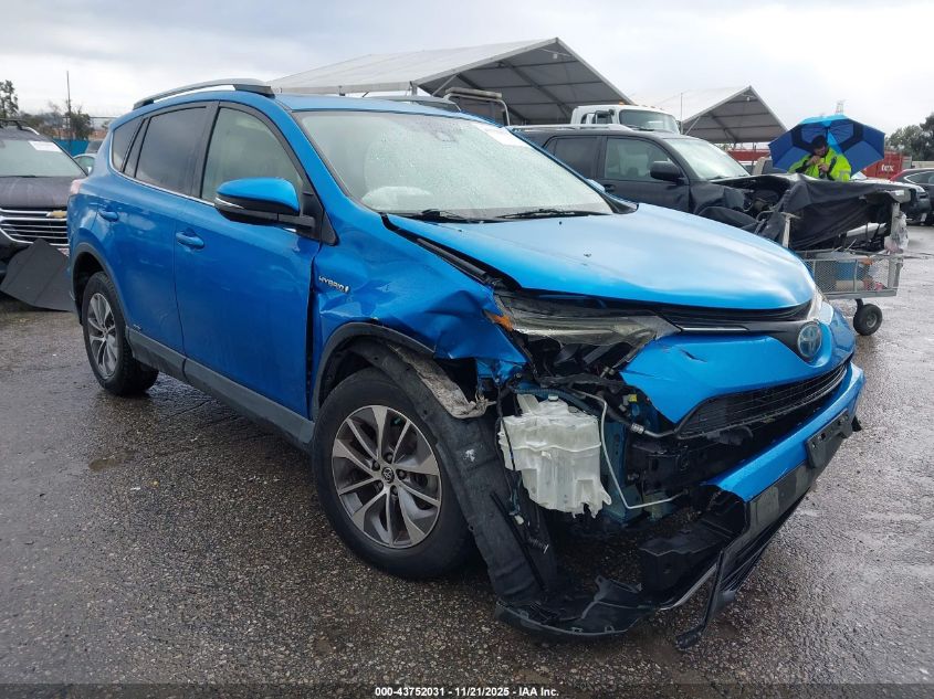 TOYOTA RAV4 HYBRID XLE