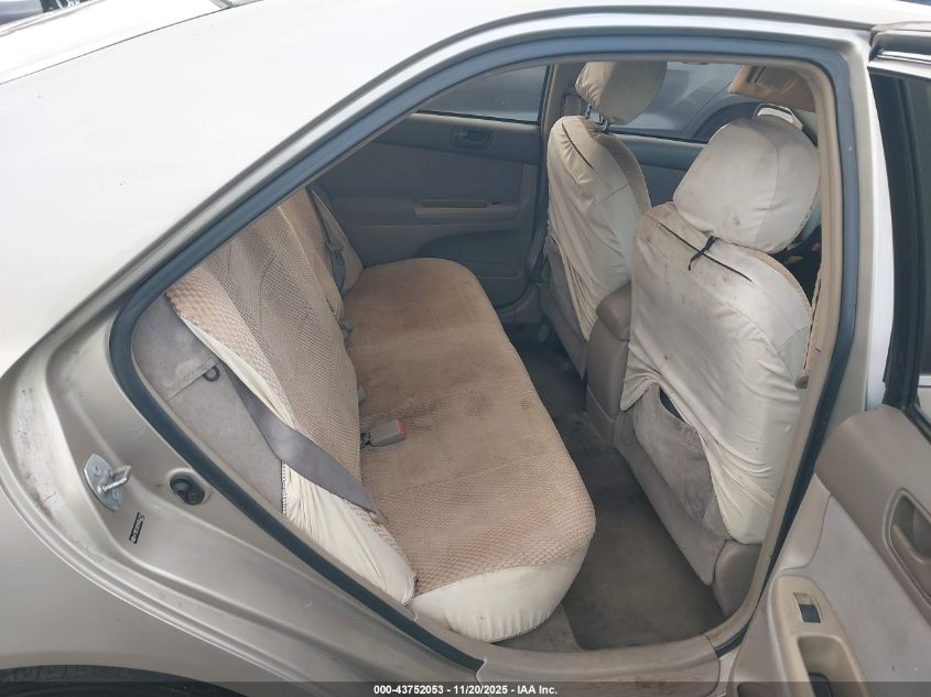 2004 Toyota Camry Le VIN: 4T1BE32K94U854215 Lot: 43752053