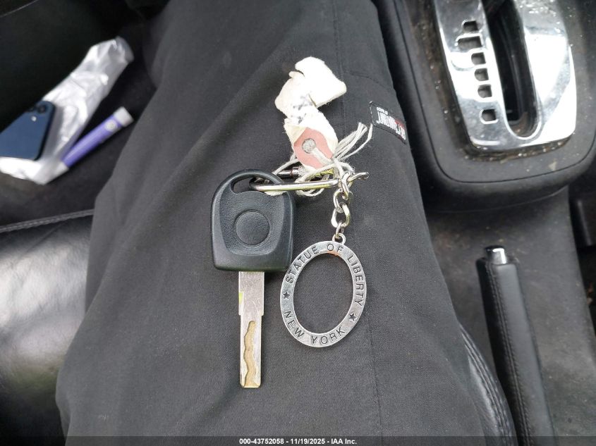 2000 Volkswagen Jetta Glx VIN: 3VWTE29M5YM130538 Lot: 43752058