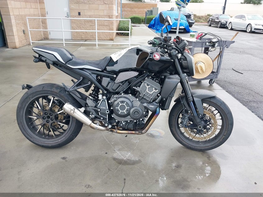 2023 Honda Cb1000 Ra VIN: JH2SC8015PK500104 Lot: 43752076