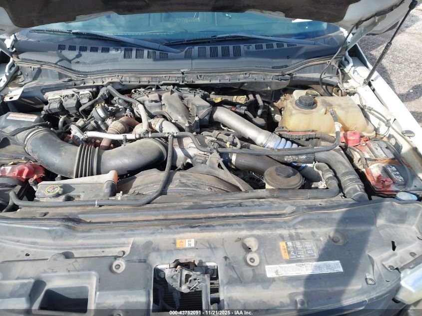 2017 Ford F-550 Chassis Xl VIN: 1FDUF5GT6HEB92693 Lot: 43752091