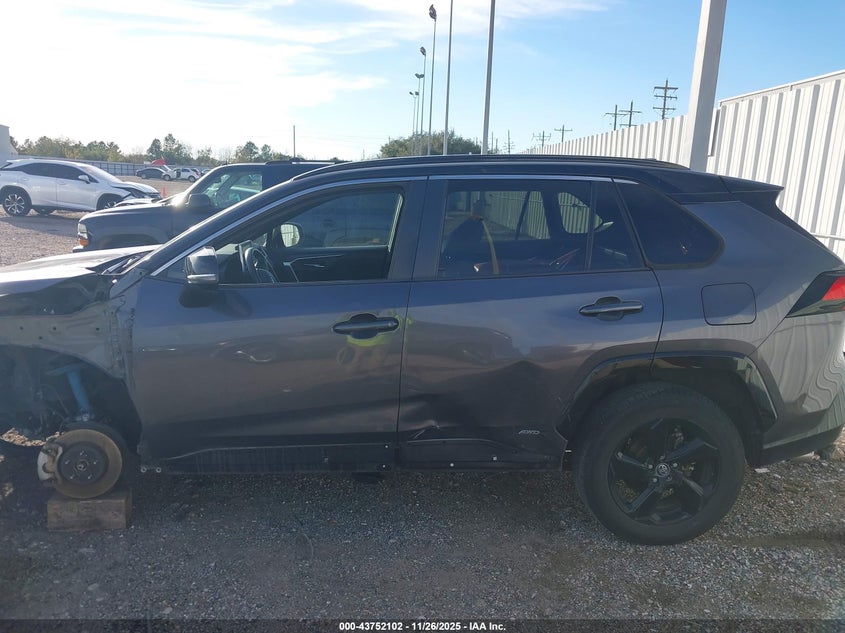 2020 Toyota Rav4 Hybrid Xse VIN: 2T3EWRFV3LW066733 Lot: 43752102