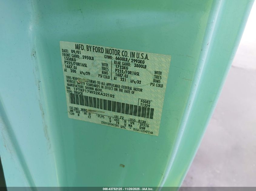 2002 Ford F-150 Xl/Xlt VIN: 1FTRF17W52KA32102 Lot: 43752125