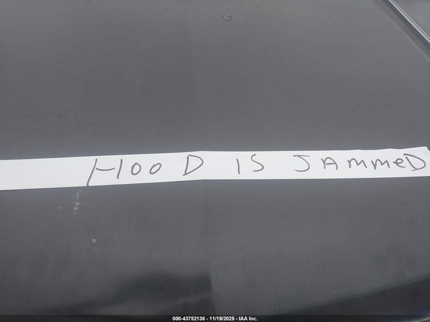 1994 Chevrolet Gmt-400 C1500 VIN: 2GCEC19K8R1174746 Lot: 43752136