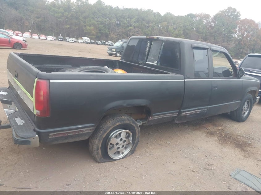 1994 Chevrolet Gmt-400 C1500 VIN: 2GCEC19K8R1174746 Lot: 43752136