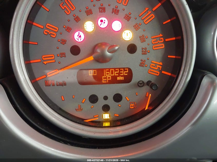 2005 Mini Cooper VIN: WMWRC33545TJ71991 Lot: 43752146