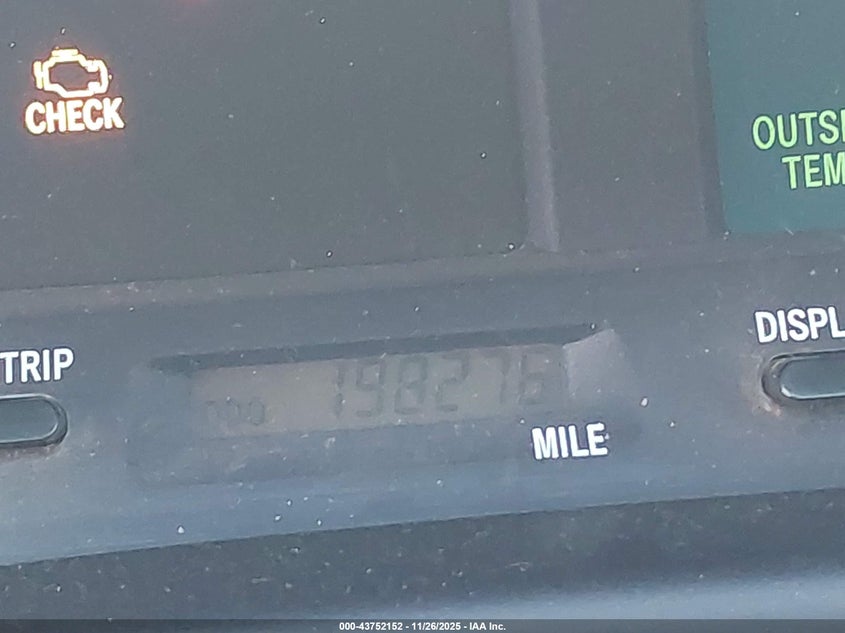 2002 Toyota Avalon Xls VIN: 4T1BF28B22U266040 Lot: 43752152