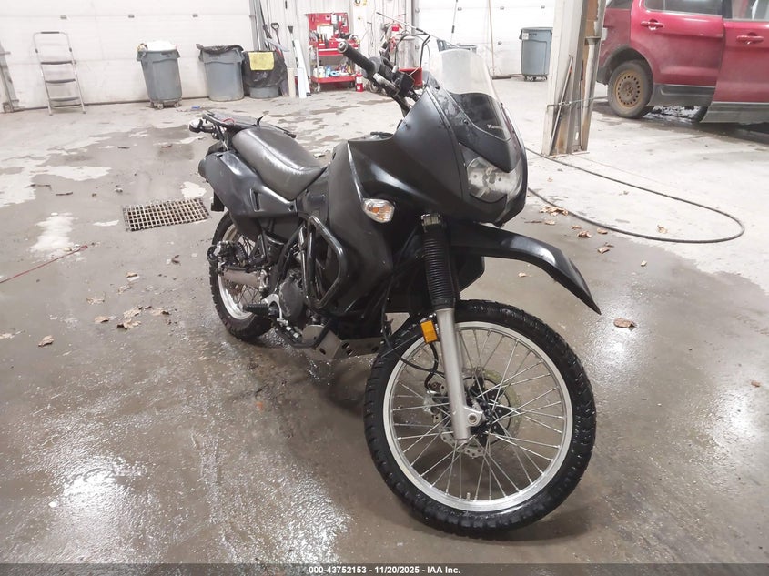 JKAKLEE14BDA36331 2011 Kawasaki Kl650 E auction photo 1