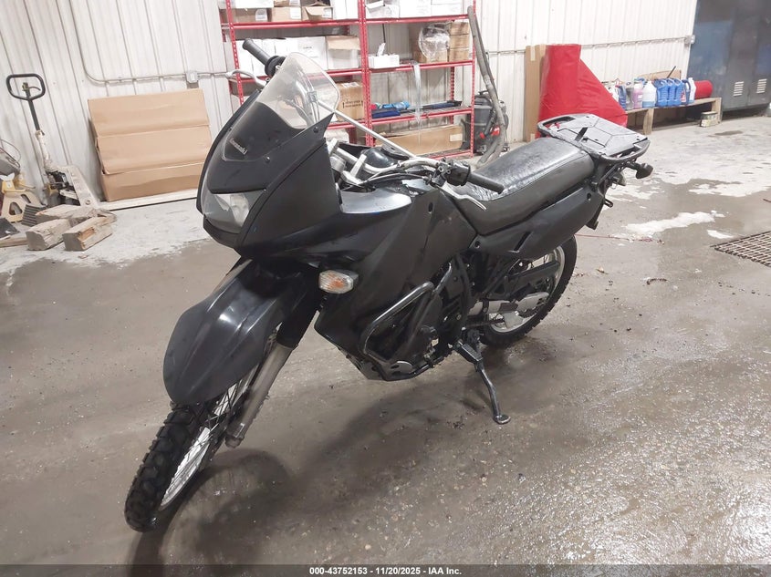 JKAKLEE14BDA36331 2011 KAWASAKI KLR 650 photo no. 2