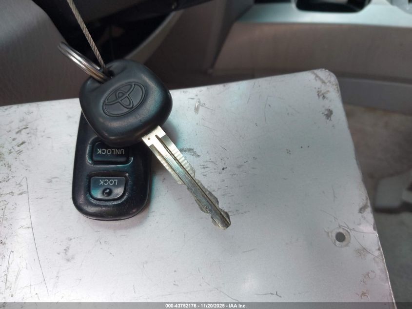 2004 Toyota 4Runner Sr5 Sport V6 VIN: JTEZU14R848020963 Lot: 43752176