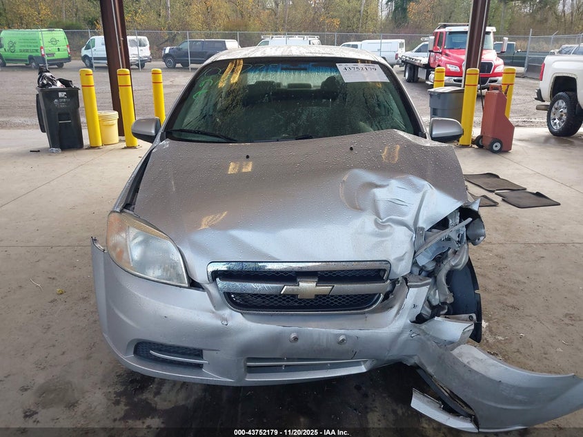 2008 Chevrolet Aveo Ls VIN: KL1TD56648B072403 Lot: 43752179