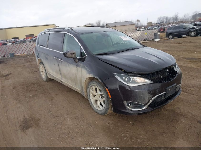 CHRYSLER PACIFICA TOURING-L PLUS