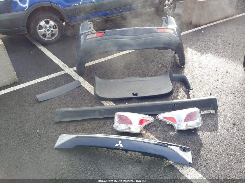 2014 Mitsubishi Outlander Se VIN: JA4AZ3A36EZ015507 Lot: 43752195