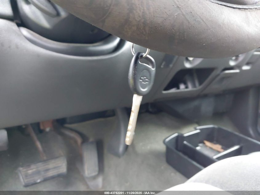 2004 Chevrolet Silverado 2500Hd Ls VIN: 1GCHK29G14E249800 Lot: 43752201