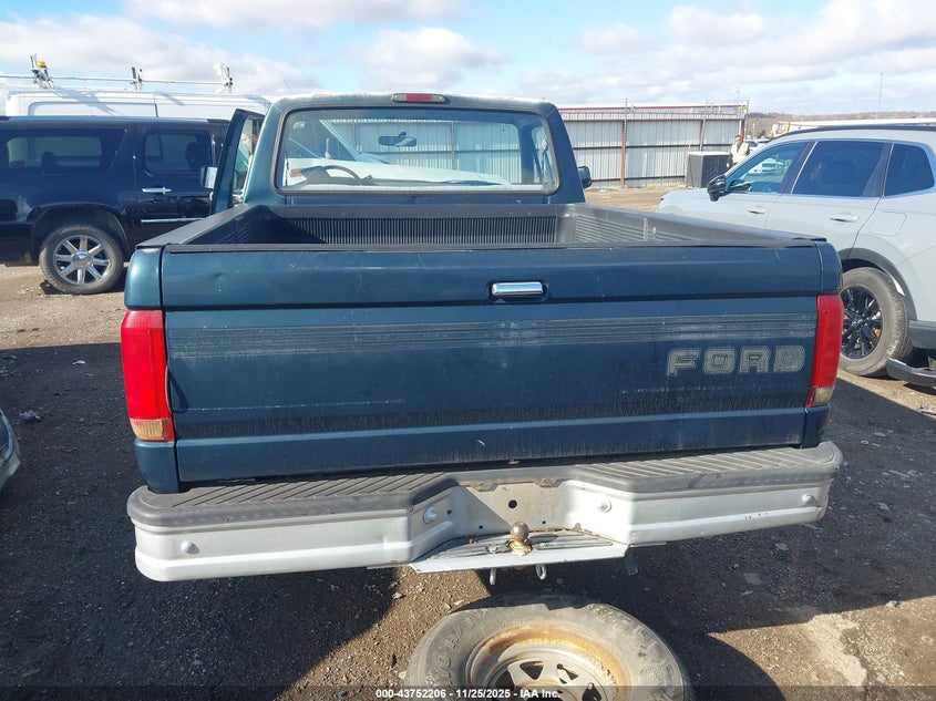 1994 Ford F150 VIN: 1FTDF15Y7RLA98461 Lot: 43752206