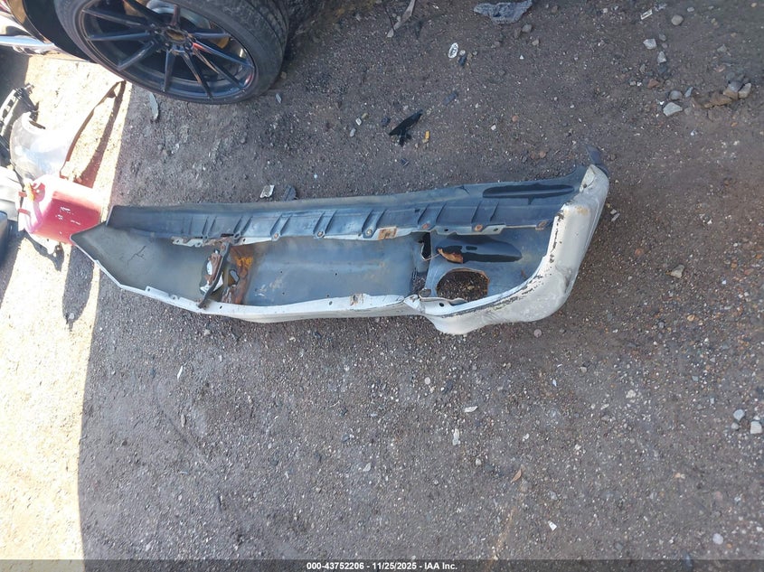 1994 Ford F150 VIN: 1FTDF15Y7RLA98461 Lot: 43752206