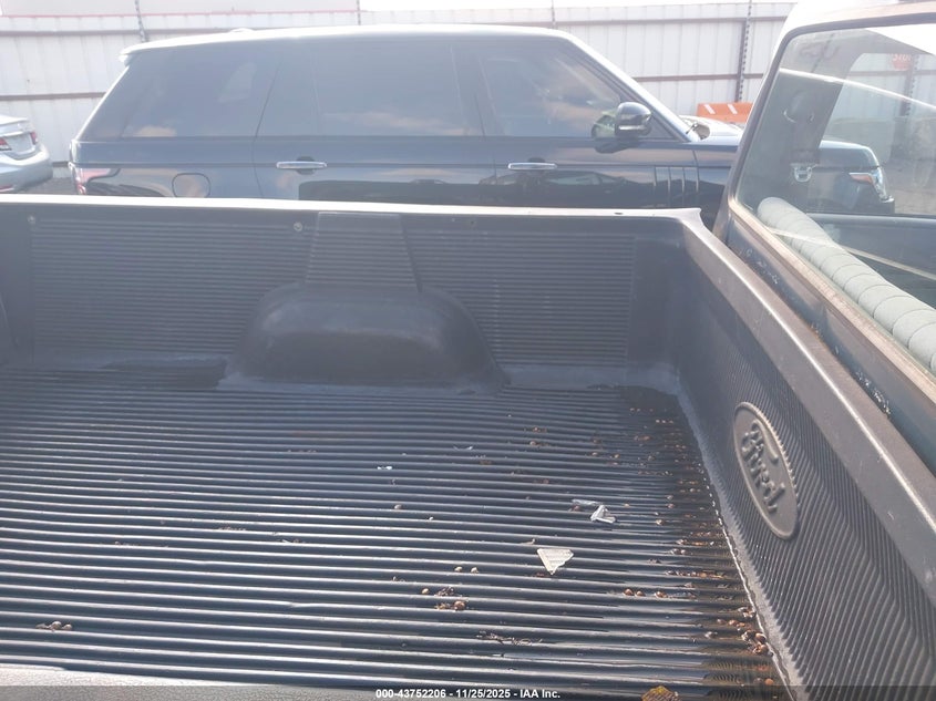 1994 Ford F150 VIN: 1FTDF15Y7RLA98461 Lot: 43752206