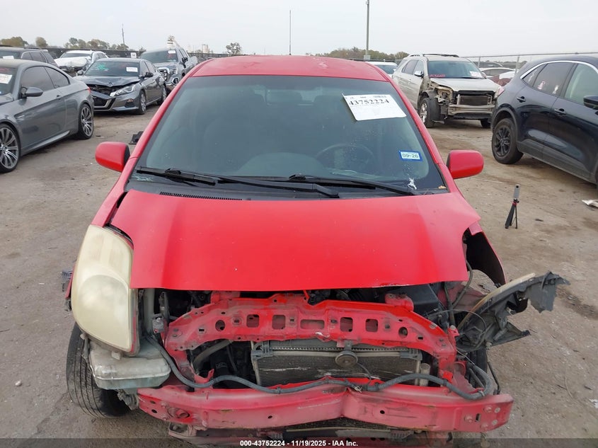 2008 Toyota Yaris VIN: JTDJT923385141005 Lot: 43752224