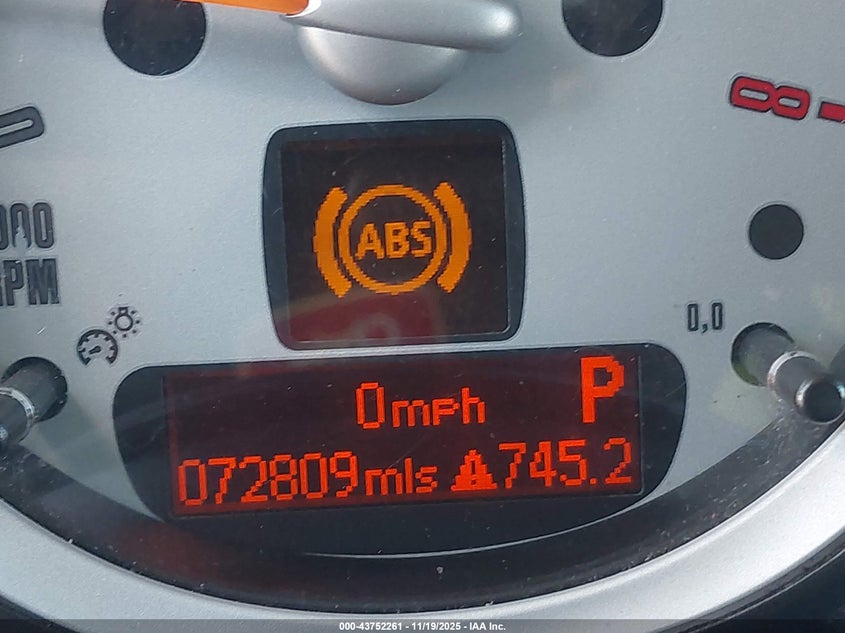 2008 Mini Cooper S VIN: WMWMF73528TV33586 Lot: 43752261