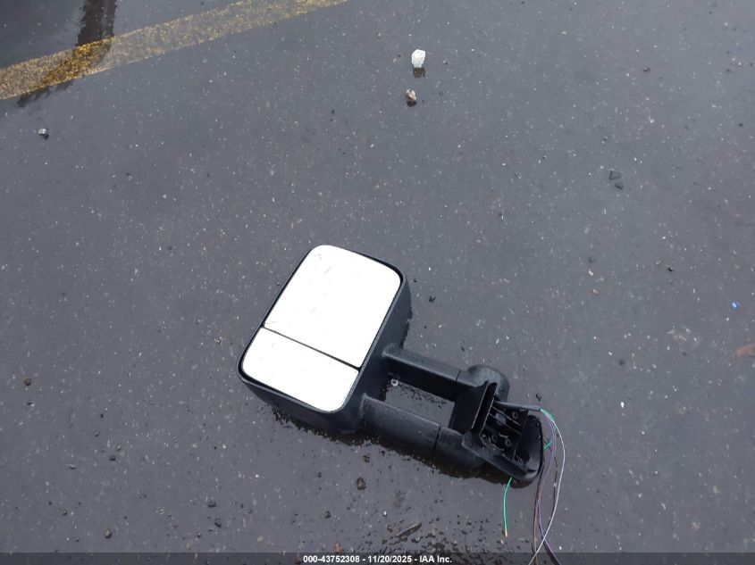 2004 GMC Yukon Sle VIN: 1GKEK13T34J244189 Lot: 43752308