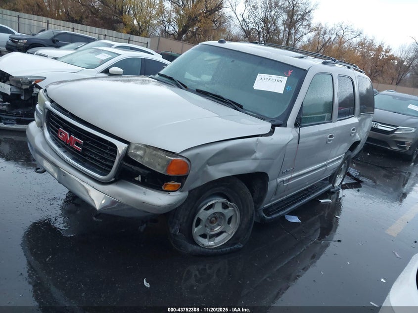 1GKEK13T34J244189 2004 GMC YUKON photo no. 2