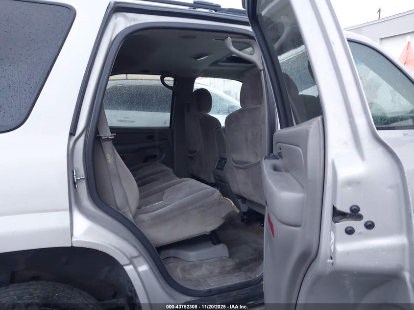 2004 GMC Yukon Sle VIN: 1GKEK13T34J244189 Lot: 43752308