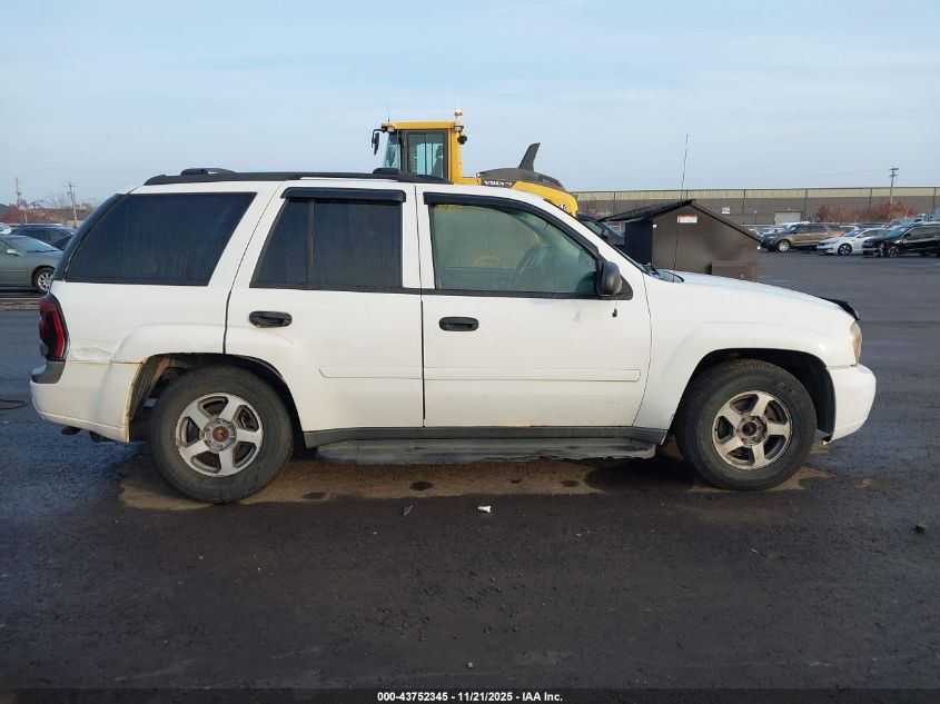 2007 Chevrolet Trailblazer Ls VIN: 1GNDT13S472173148 Lot: 43752345