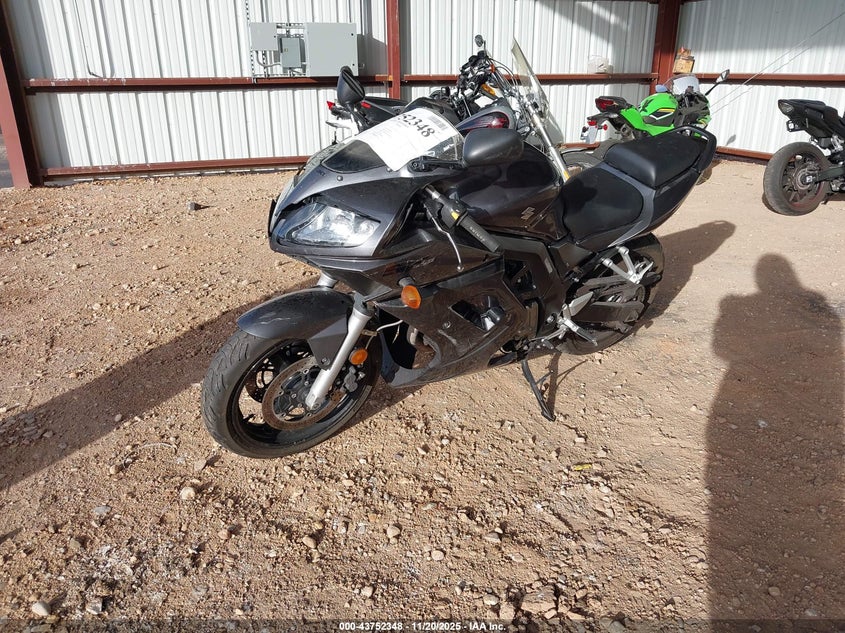 JS1VP53AX82102614 2008 SUZUKI SV photo no. 2