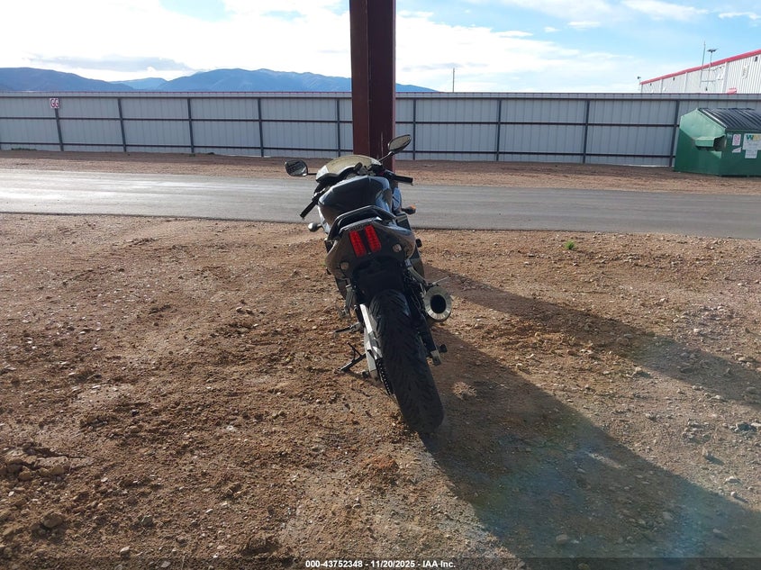 2008 Suzuki Sv650 VIN: JS1VP53AX82102614 Lot: 43752348