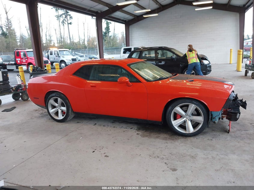 2008 Dodge Challenger Srt8 VIN: 2B3LJ74WX8H311297 Lot: 43752374