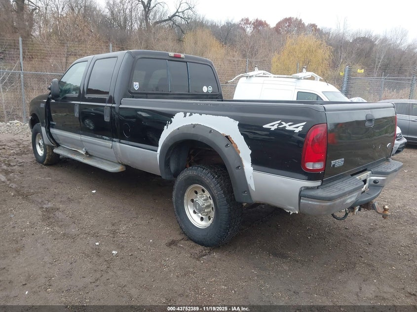1FTSW31F02EA12635 2002 FORD F350 photo no. 3