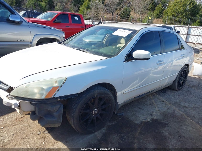 2005 Honda Accord 2.4 Lx VIN: 1HGCM56435A117082 Lot: 43752417