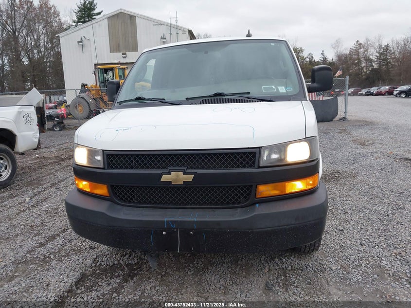 2020 Chevrolet Express Cargo Rwd 2500 Regular Wheelbase Wt VIN: 1GCWGAFP8L1230237 Lot: 43752433
