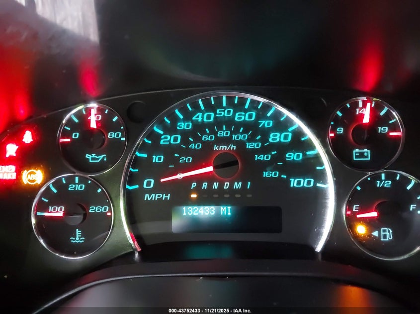 2020 Chevrolet Express Cargo Rwd 2500 Regular Wheelbase Wt VIN: 1GCWGAFP8L1230237 Lot: 43752433