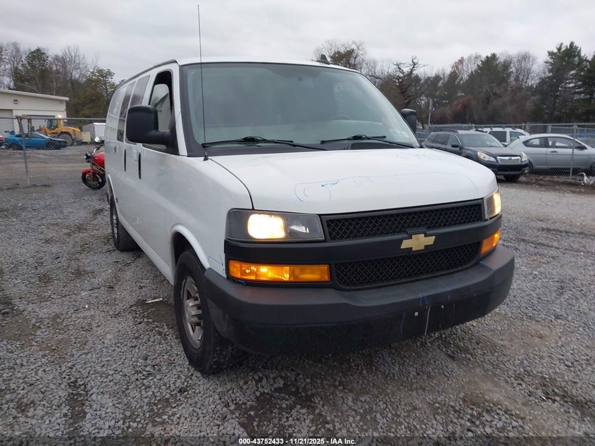 2020 Chevrolet Express Cargo Rwd 2500 Regular Wheelbase Wt VIN: 1GCWGAFP8L1230237 Lot: 43752433