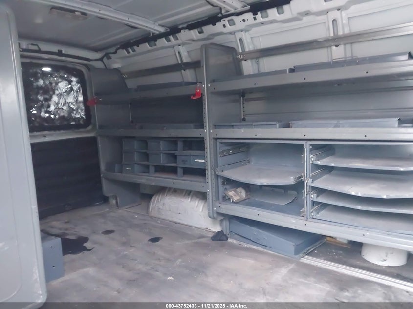 2020 Chevrolet Express Cargo Rwd 2500 Regular Wheelbase Wt VIN: 1GCWGAFP8L1230237 Lot: 43752433