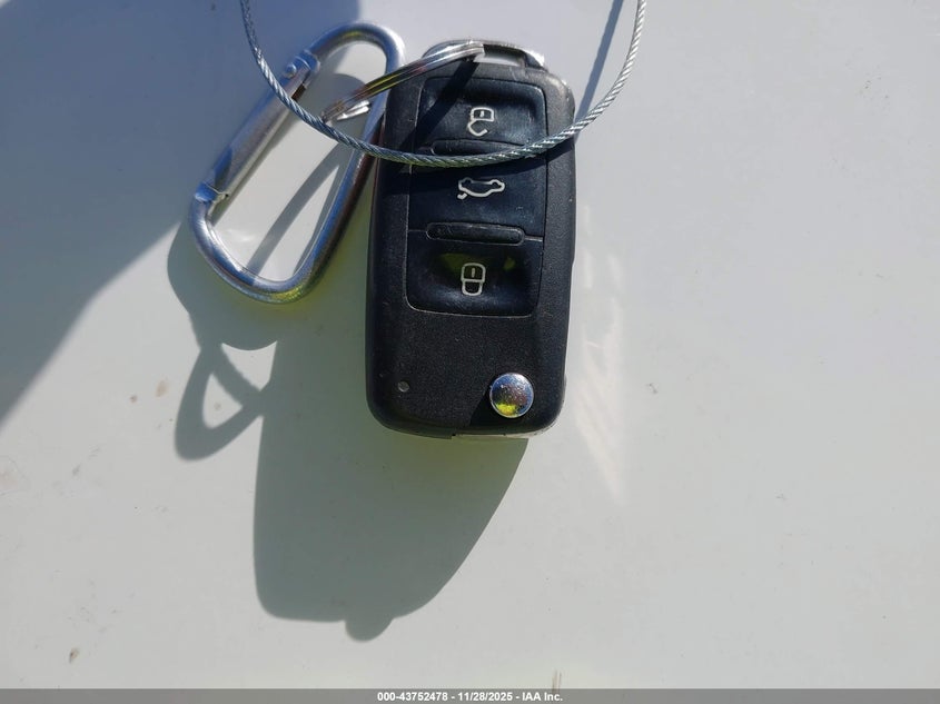 2011 Volkswagen Tiguan Sel VIN: WVGBV7AX4BW516582 Lot: 43752478