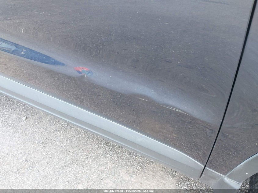 2011 Volkswagen Tiguan Sel VIN: WVGBV7AX4BW516582 Lot: 43752478