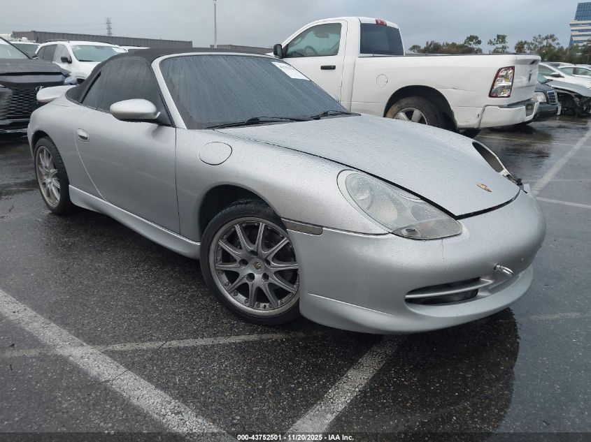 2001 Porsche 911 Carrera/Carrera 4