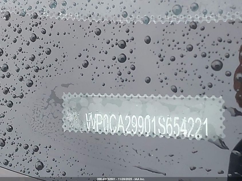 2001 Porsche 911 Carrera/Carrera 4 VIN: WP0CA29901S654221 Lot: 43752501