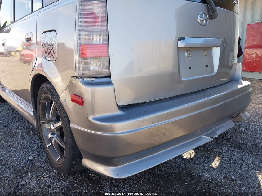 2006 Scion Xb VIN: JTLKT324364066890 Lot: 43752507