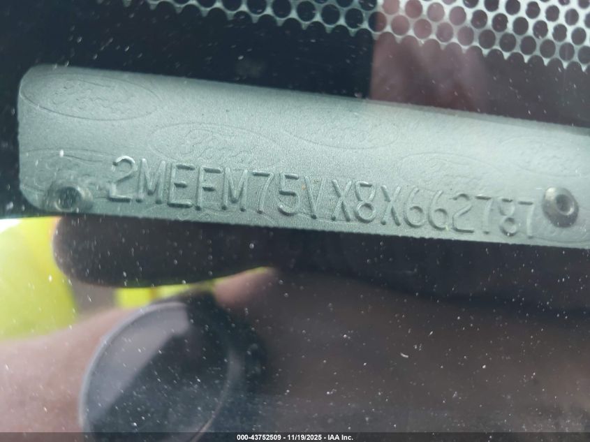 2008 Mercury Grand Marquis Ls VIN: 2MEFM75VX8X662787 Lot: 43752509