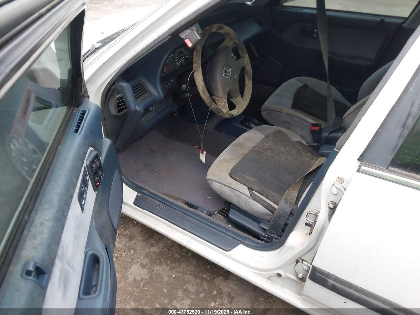 1990 Honda Civic Lx VIN: 1HGED3654LA032576 Lot: 43752520