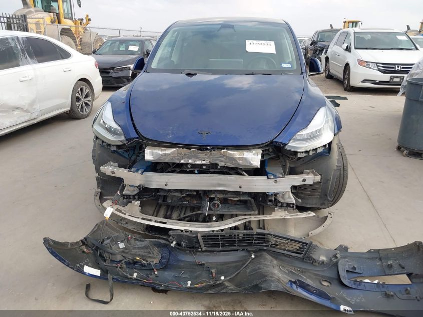 2022 Tesla Model Y Long Range Dual Motor All-Wheel Drive VIN: 7SAYGDEE9NA003661 Lot: 43752534